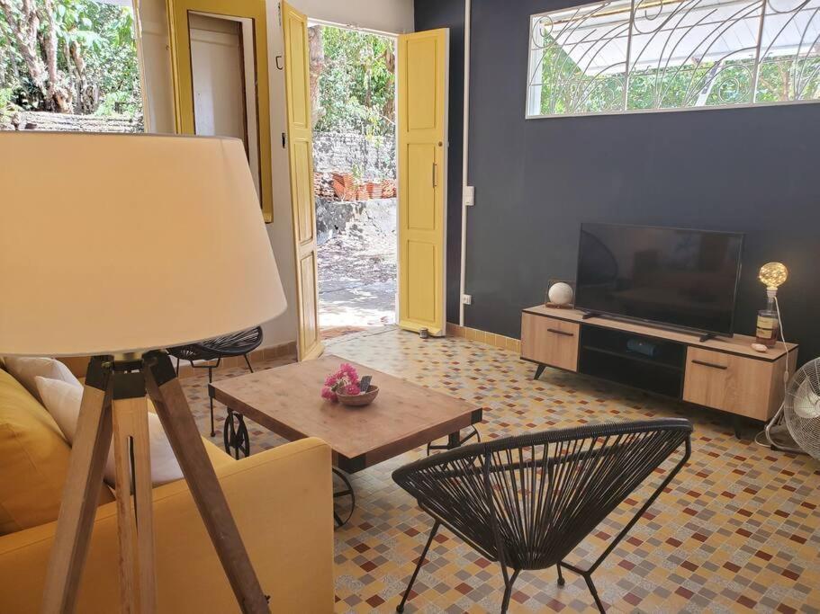 Villa Sunshine La Trinité Buitenkant foto
